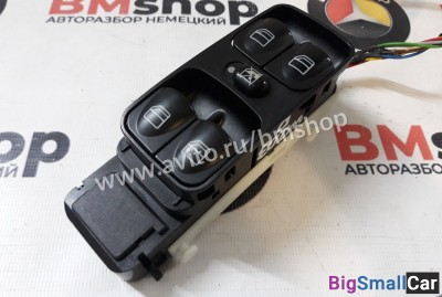 Блок кнопок стеклоподъемника Mercedes W203