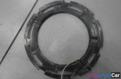 Гайка крепления топливного насоса от Chevrolet Cobalt 2012-2015