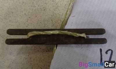 Планка распорная тормозного механизма правая от Volvo XC90 2002-2014