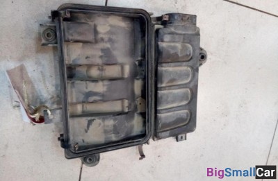 Корпус воздушного фильтра (нижняя часть) от Mazda Demio DY 2003-2007