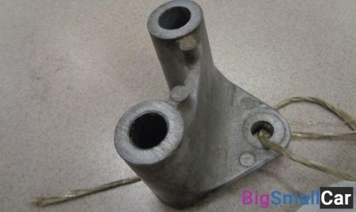 Кронштейн двигателя задний от Mazda 6 GG 2002-2007