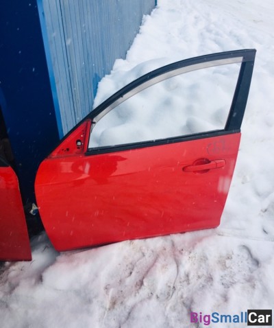 Мазда 3 Дверь водительская