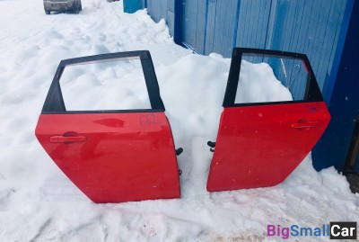 Автомобильные двери задние Мазда 3 хэчбек