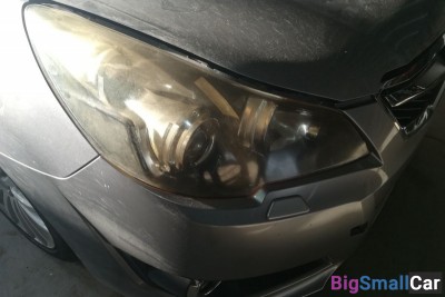 Subaru legacy фара правая
