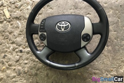 Руль Toyota Prius