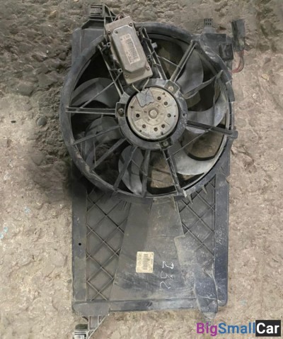 Диффузор вентилятора в сборе Ford Focus 2