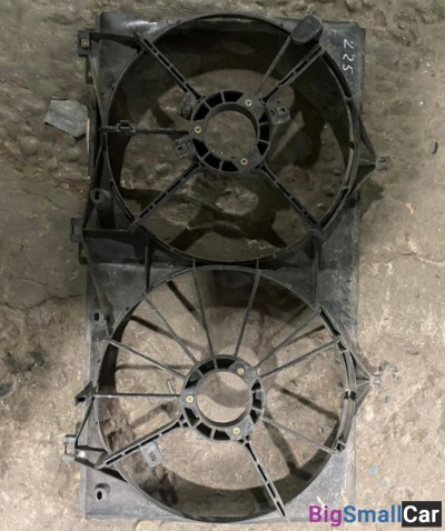 Диффузор радиатора в сборе Toyota Camry 40