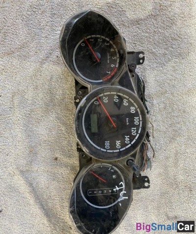 Панель приборов Honda Fit