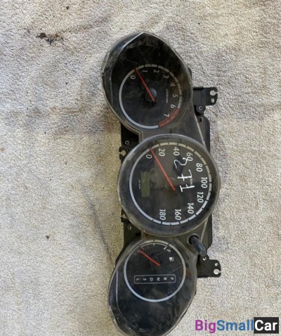 Панель приборов Honda Fit GD