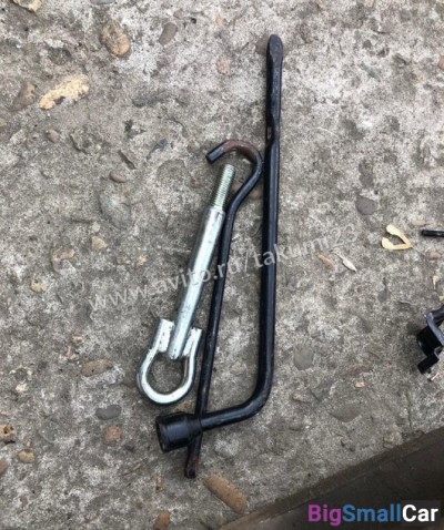 Буксировочный крюк и балонник Chevrolet Captiva, о