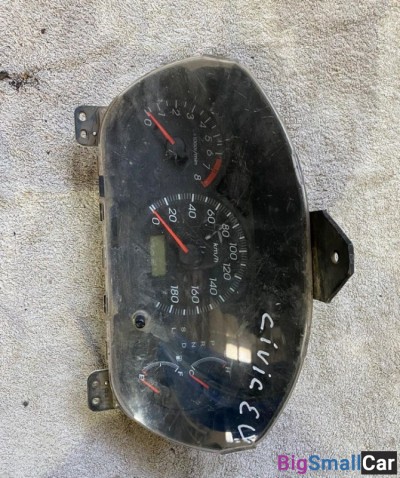 Панель приборов Honda Civic