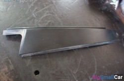Декоративная планка двери задн. прав. (51 Оснащение Кузов) 51357179410